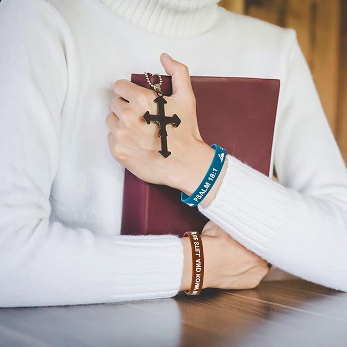 JUNEBRUSHS Bible Verse Bracelets, 24pcs Inspirational Christian Faith Hope Jesus Silicone Bracelets Wristbands for Men Women Party Christian Gifts Supplies(24 Designs)