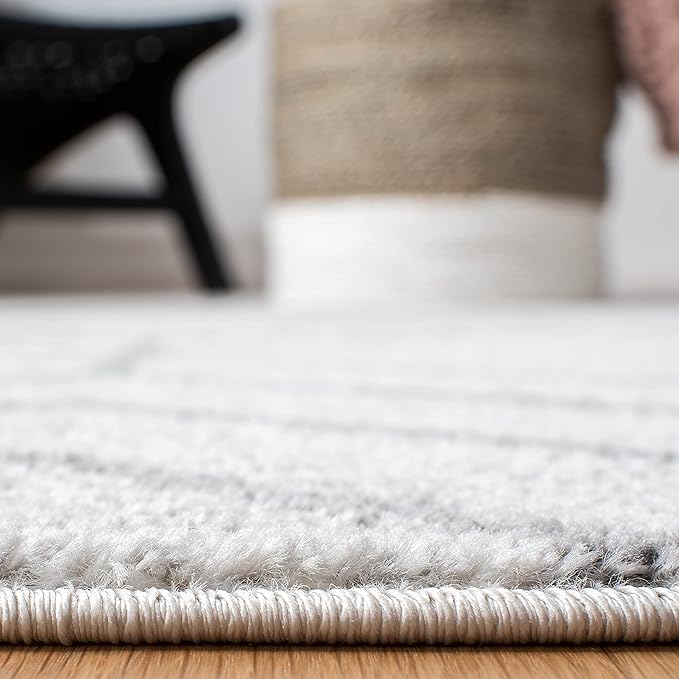 SAFAVIEH Adirondack Collection Runner Rug - 2'6" x 12', Light Grey & Dark Grey, Modern Geometric Design, Non-Shedding & Easy Care, Ideal for High Traffic Areas in Living Room, Bedroom (ADR241G)