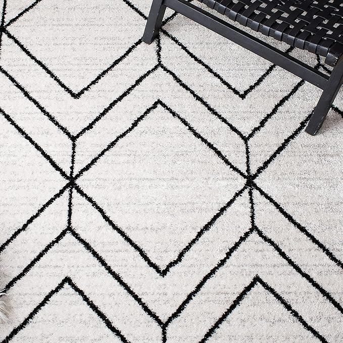 SAFAVIEH Adirondack Collection Runner Rug - 2'6" x 10', Ivory & Black, Modern Geometric Design, Non-Shedding & Easy Care, Ideal for High Traffic Areas in Living Room, Bedroom (ADR241A)