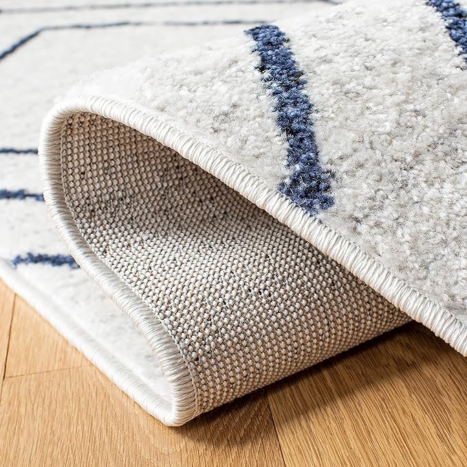 SAFAVIEH Adirondack Collection Accent Rug - 4' x 6', Light Grey & Navy, Modern Geometric Design, Non-Shedding & Easy Care, Ideal for High Traffic Areas in Entryway, Living Room, Bedroom (ADR241N)