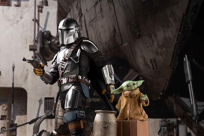 The Mandalorian & The Child ARTFX PVC Statue