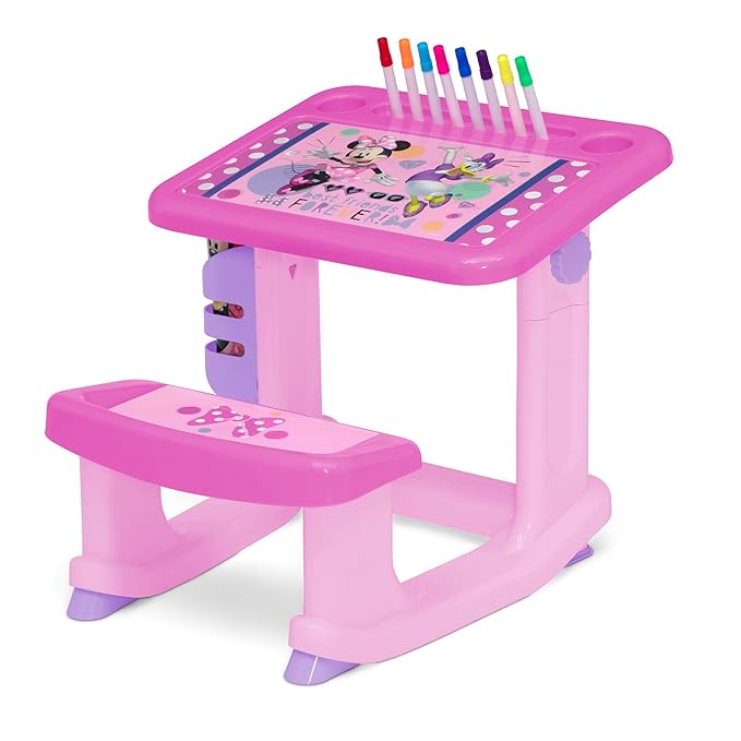 Disney Minnie Mouse Draw and Play Desk by Delta Children – Includes 10 Markers and Coloring Book, Pink