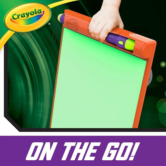 Crayola Travel Glow Art Studio, Glow in The Dark Toys, Kids Gifts for Girls and Boys, Ages 6, 7, 8, 9