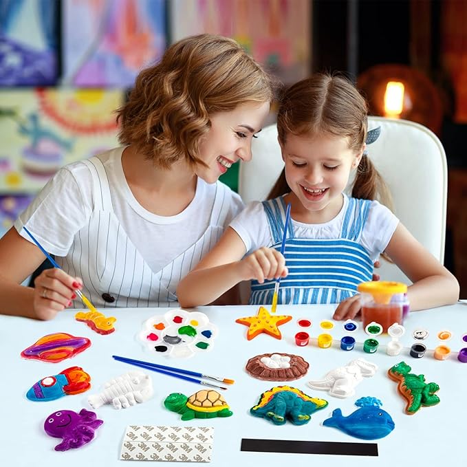 Juboury Kids Arts and Crafts Set Painting Kit - Plaster Painting Craft Kit Art Set - Painting Your Own Space Dinosaurs & Marine life Figurines - Ceramic Painting Kit for Kids, Girls, Boys, Toddlers