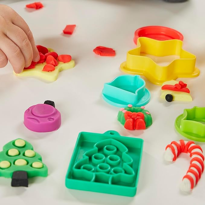 Play-Doh Holiday Set of Tools, 43 Accessories & 10 Colors, Kids Arts & Crafts, Preschool Toys for Girls & Boys, for Kids, Ages 3+ (Amazon Exclusive)