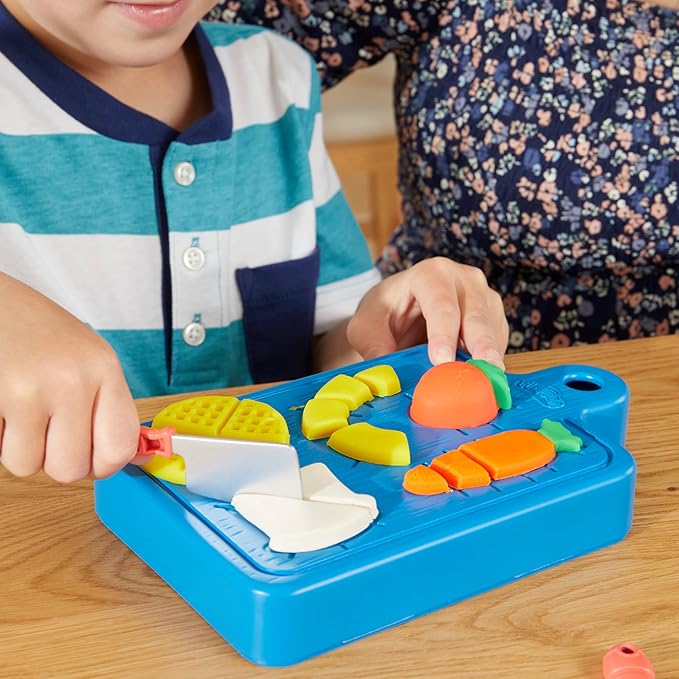 Play-Doh Little Chef Starter Set, 14 Play Kitchen Accessories, Kids Toys for 3 Year Olds and Up, Preschool Crafts