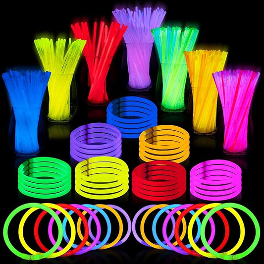 JOYIN 800 Pcs 8" Glowsticks, Bracelets Necklaces, Glow in the Dark Party Favors, Easter, Christmas, Halloween Supplies Pack, Football Party Supplies