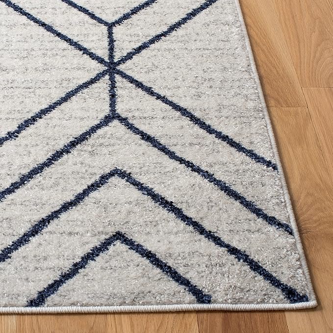 SAFAVIEH Adirondack Collection Accent Rug - 4' x 6', Light Grey & Navy, Modern Geometric Design, Non-Shedding & Easy Care, Ideal for High Traffic Areas in Entryway, Living Room, Bedroom (ADR241N)